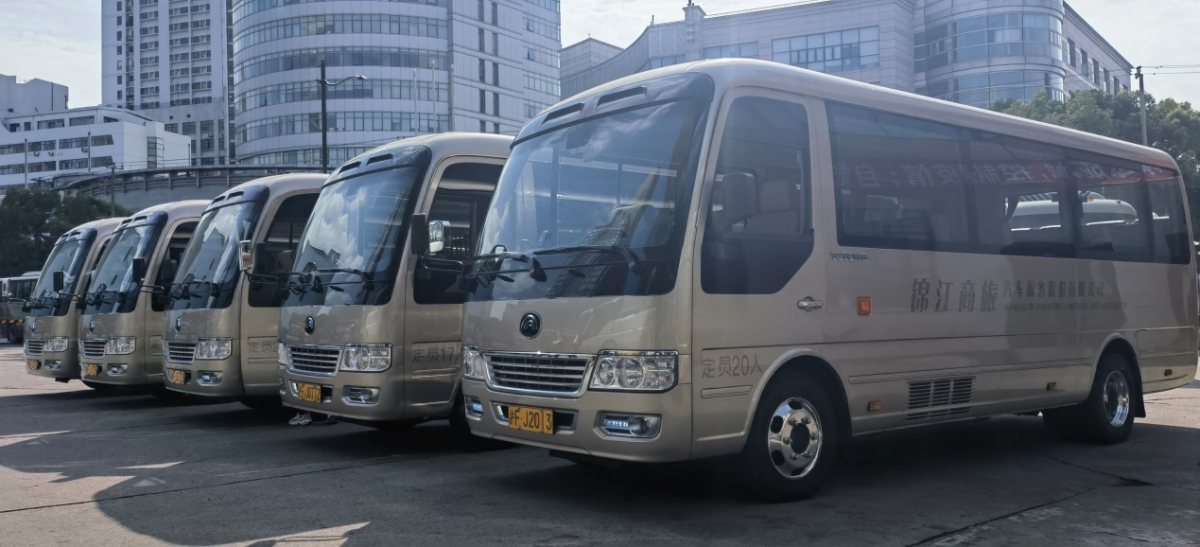 共“进”五年，宇通代表民族客车品牌再度出征